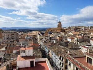 Asfaltar caminos a pedanías, más seguridad y soluciones ante lluvias torrenciales, proyectos de Hellín en este mandato