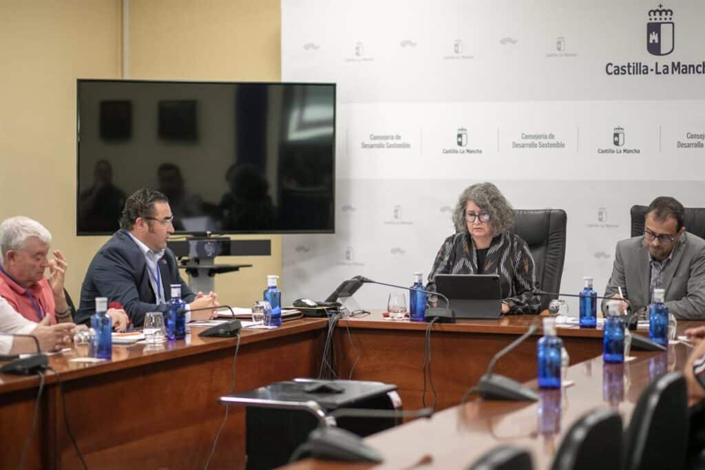 C-LM espera que el documento del decreto sobre gestión de purines se abra al público a principios de octubre