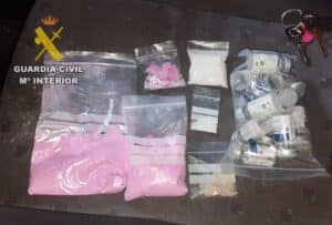 Detenida una persona e intervenidas distintas cantidades de cocaína rosa, MDMA y ketamina en Albacete