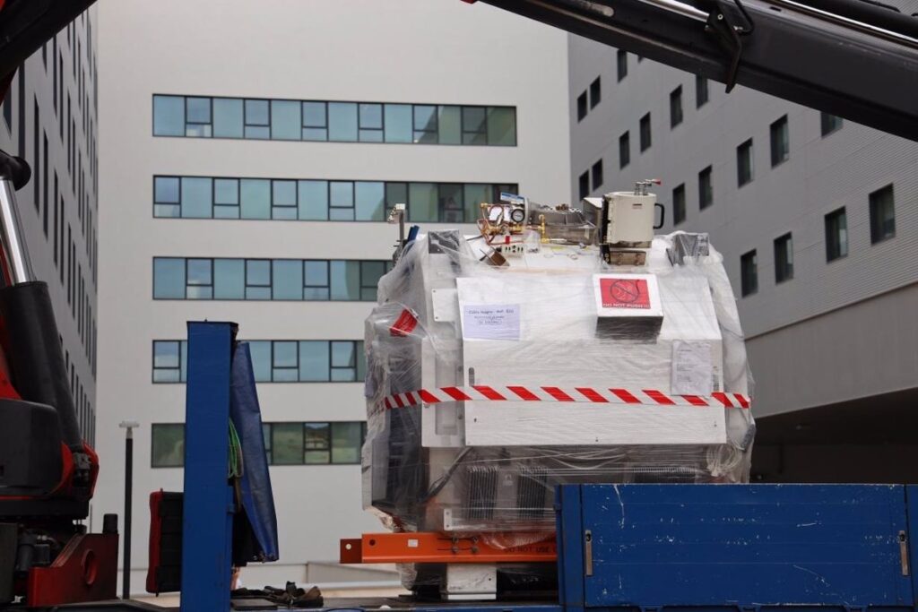 Comienza la instalación del PET-RM en el servicio de Medicina Nuclear del Hospital Universitario de Toledo