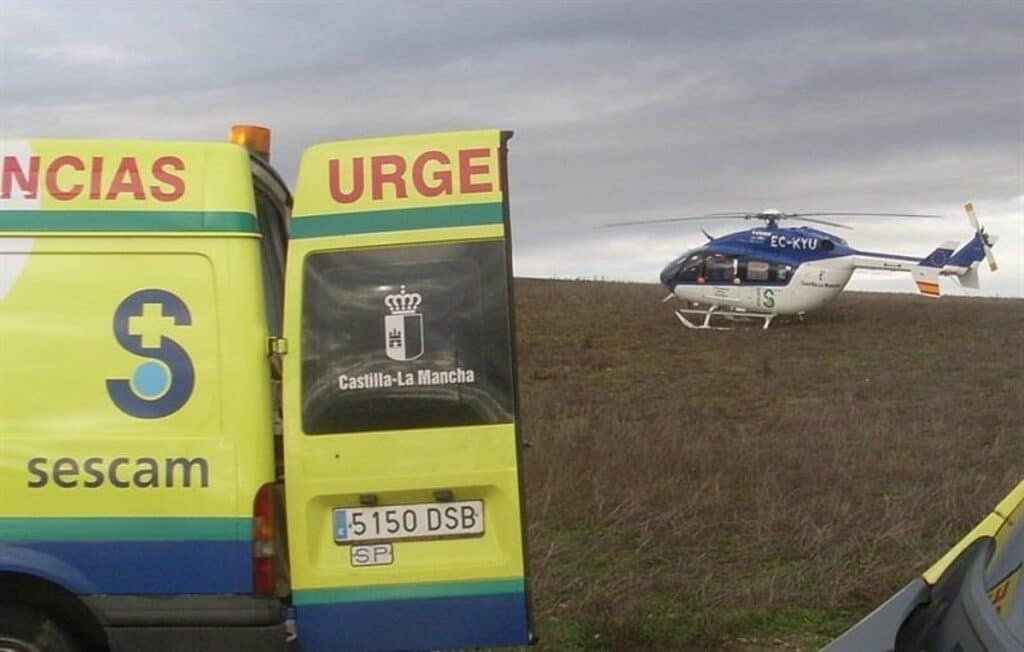 Al hospital un joven con síntomas de ahogamiento tras caer al agua mientras estaba pescando en Honrubia