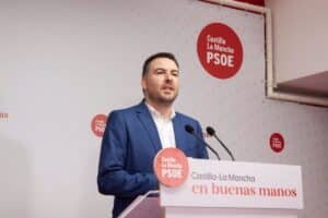 PSOE carga contra Vox por su propuesta de devolver competencias al Estado en el nuevo estatuto de C-LM