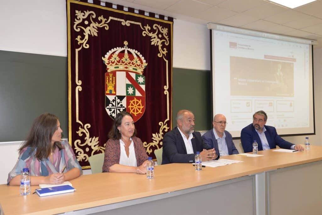 UCLM estrena su máster universitario en Investigación Musical con "abrumadora" acogida, 84 solicitudes para 30 plazas