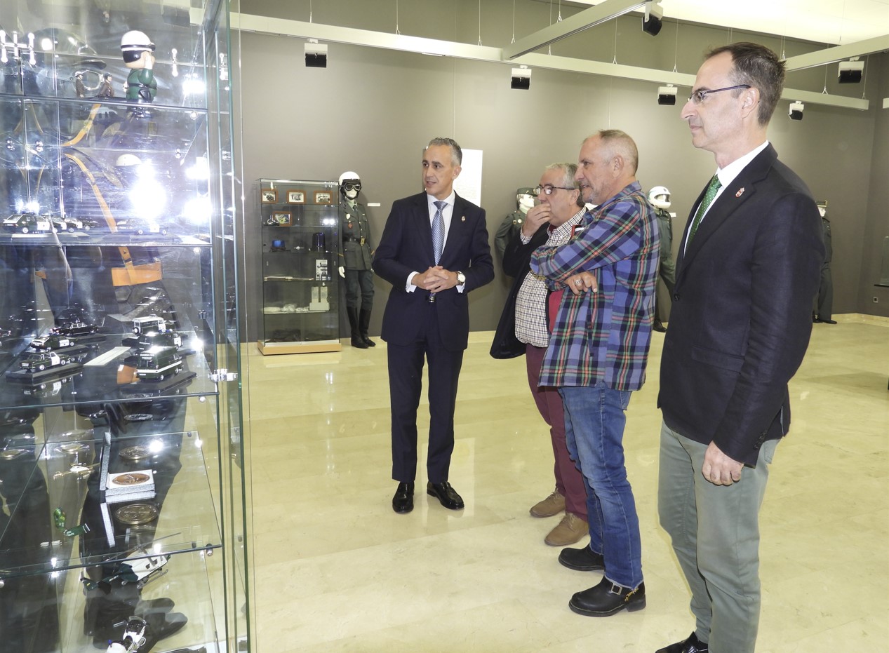 La Exhibición Privada Más Grande de España sobre la Guardia Civil Se Inaugurará en Puertollano 3