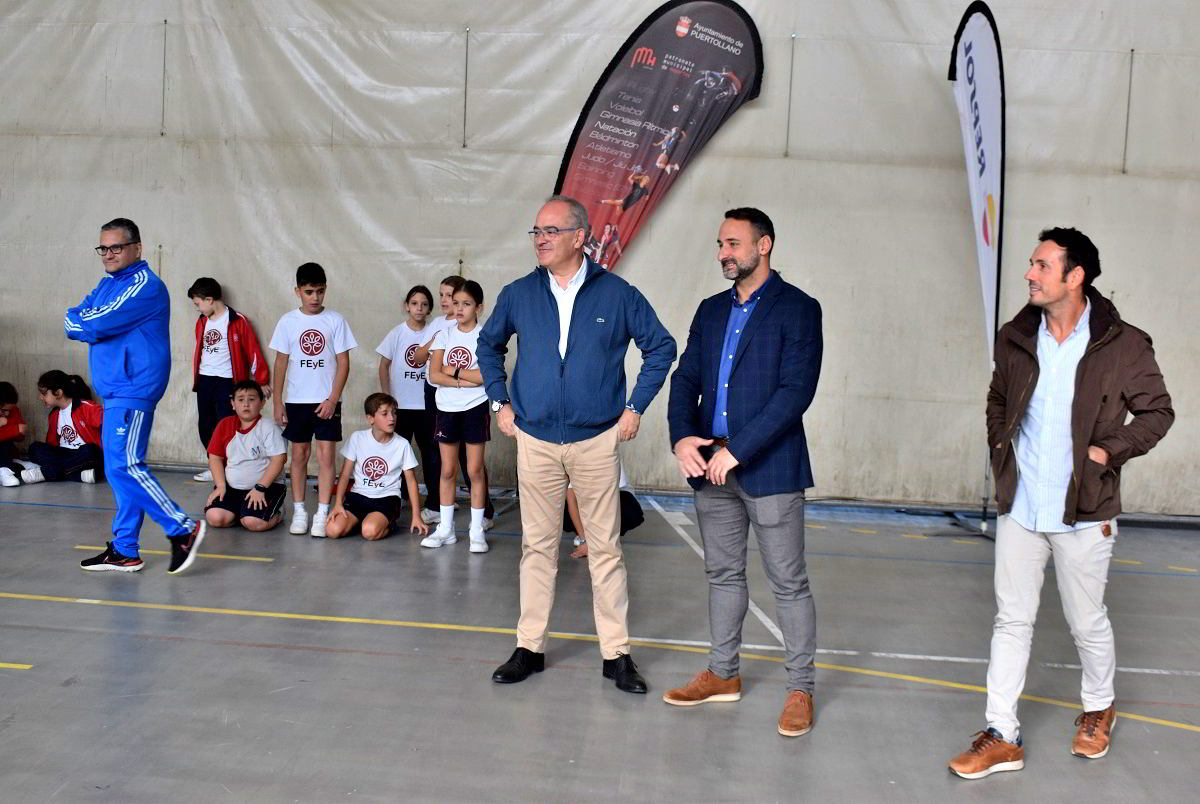 Promoción del Deporte Juvenil: 600 Escolares Descubren el Atletismo con la Iniciativa del Patronato Municipal 8