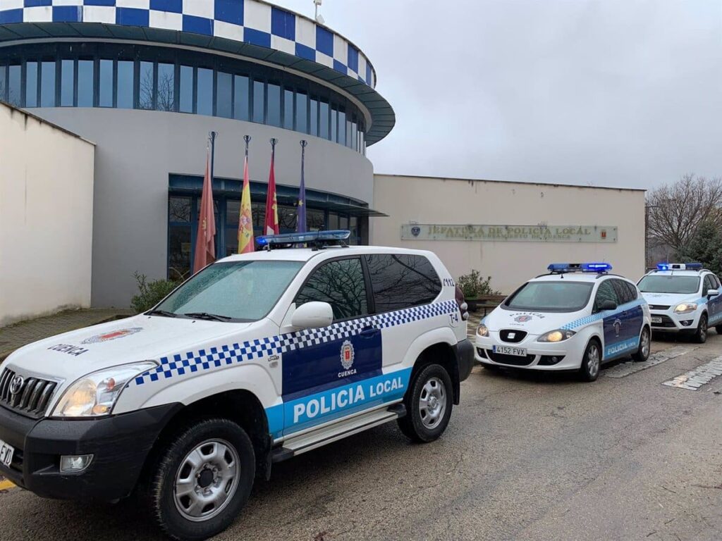 Aprobadas las bases para cubrir tres plazas de policía local de Cuenca mediante promoción de agentes de movilidad