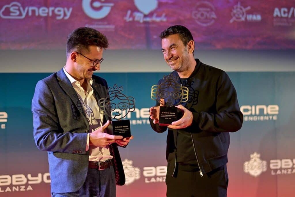 Arturo Valls y Félix Tusell reciben el Premio Especial Abycine