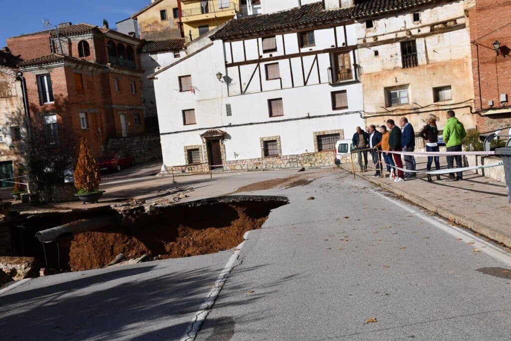 C-LM declarará obra de emergencia la reconstrucción del puente de la travesía de Landete (Cuenca)