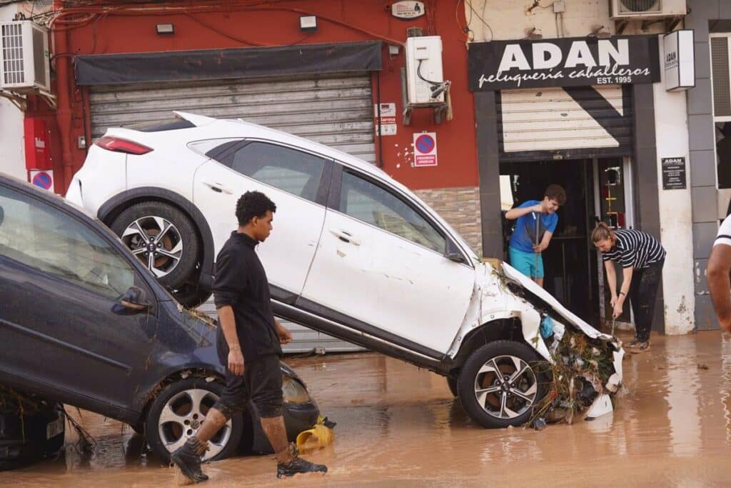 Cáritas activa una campaña para responder a la emergencia provocada tras inundaciones en Valencia y Albacete