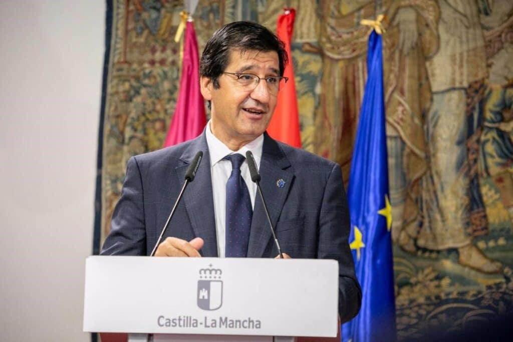 Castilla-La Mancha intercambia con el Gobierno vasco ideas y proyectos en política de empleo, sostenibilidad y bienestar