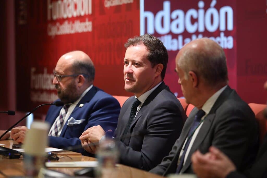 El alcalde de Toledo reivincida la colaboración la RABACHT durante la inauguración del nuevo curso