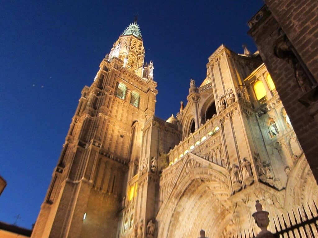 El ciclo de conferencias 'El balcón de la reina' promoverá el diálogo interreligioso en la Catedral de Toledo