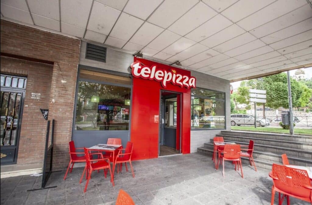 Indignación en los centros de Telepizza en Guadalajara tras dos meses cerrados y casi cuatro sin cobrar