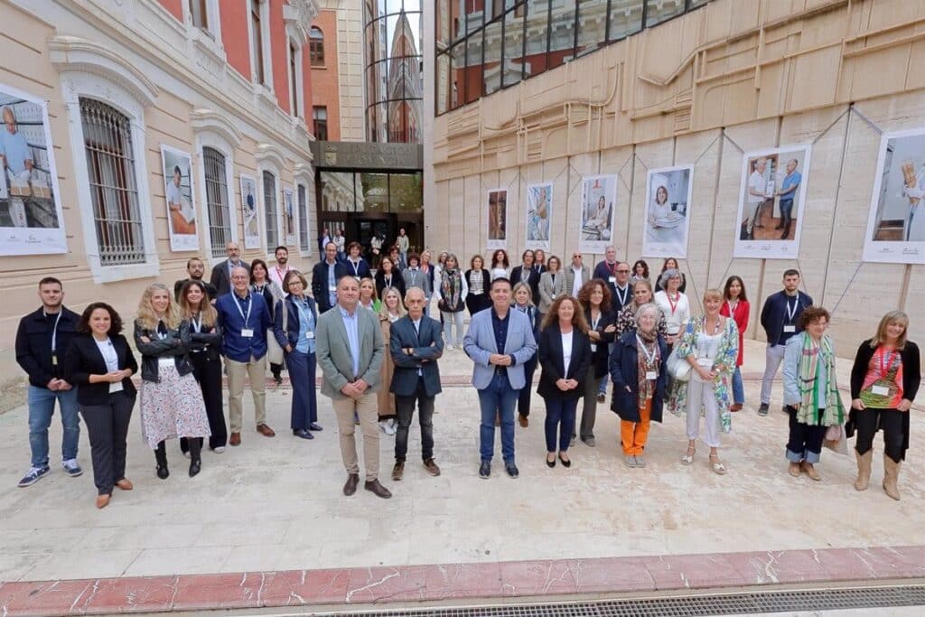 Medio centenar de archiveros de toda España abordan en Albacete avances de la profesión y desafíos en documentación