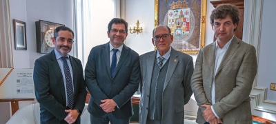 Miguel Ángel Valverde Explora Iniciativas del Colegio Oficial de Doctores y Licenciados en Filosofía, Letras y Ciencias de Castilla-La Mancha