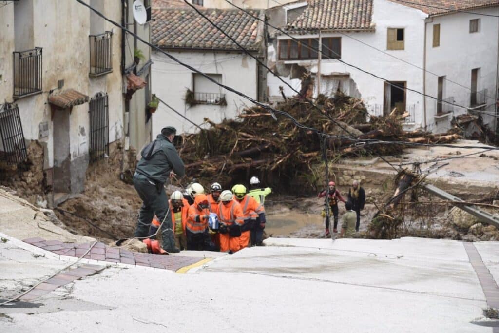 Page se desplazará a Letur este miércoles para seguir las labores del operativo de emergencias tras la riada