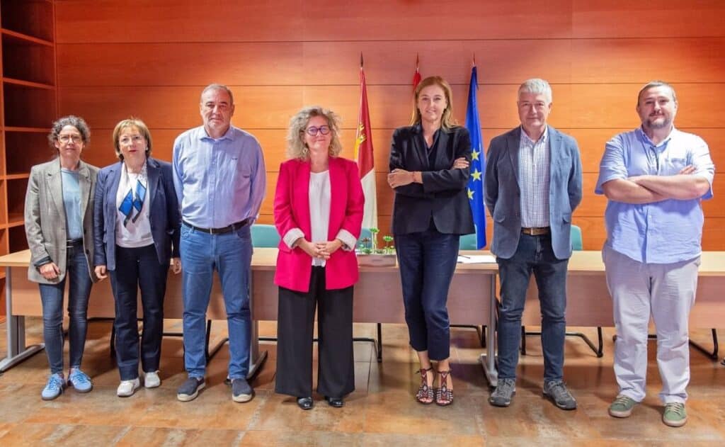 Salud Pública y UCLM firman un convenio de colaboración para mitigar el impacto del cambio climático en la salud