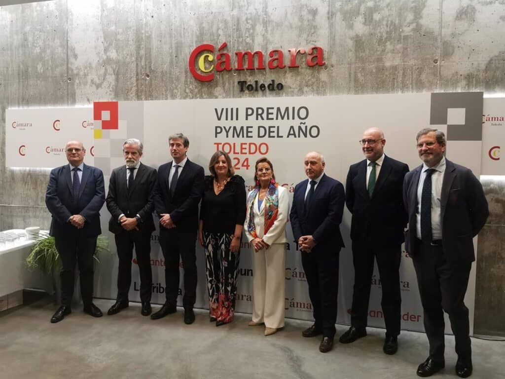 Valquer Laboratorios recibe el premio Pyme del año 2024 en la Cámara de Comercio de Toledo