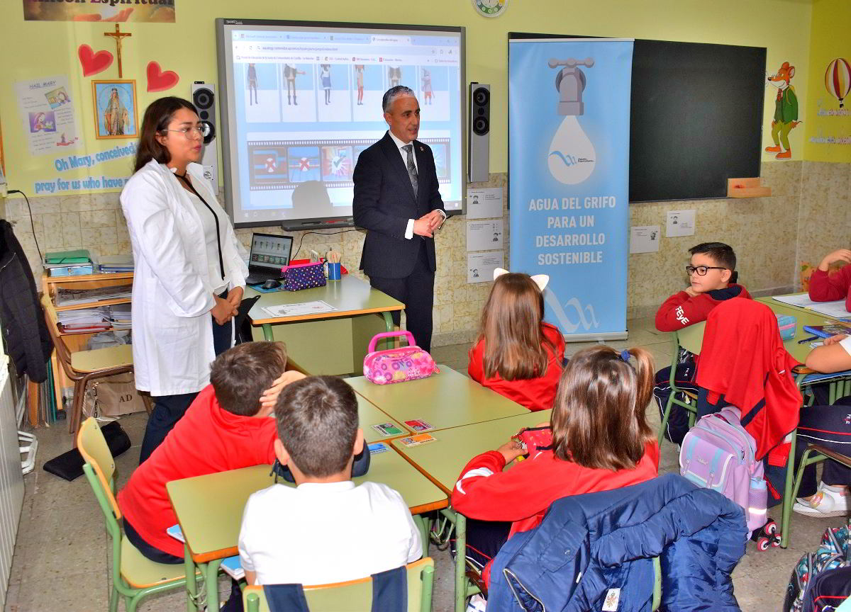 Aqualogía: Fomentando la Conciencia en los Escolares sobre la Conservación del Agua 5