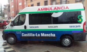 CCOO, UGT y USO se concentran este jueves ante el Sescam por el bloqueo del convenio colectivo de Transporte Sanitario