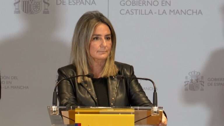 El Gobierno desplegará 180 quitanieves y 33.756 toneladas de fundentes en la red de carreteras del Estado en C-LM