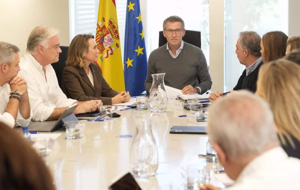 El PP asegura en un informe que Sánchez debió declarar emergencia nacional el martes y alertar a la población