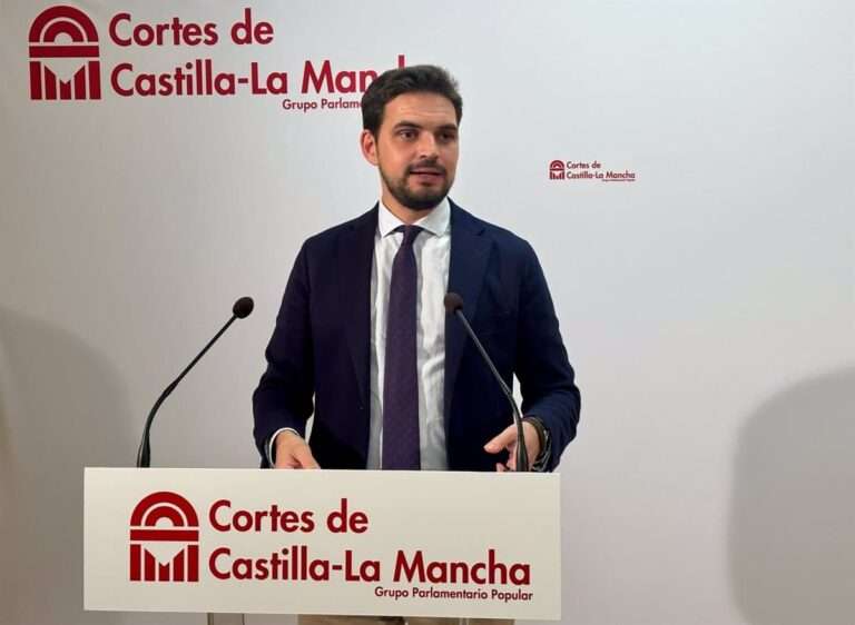 PP enmienda a la totalidad los presupuestos de 2025 argumentando que traerán "más deuda, déficit e impuestos" a CLM