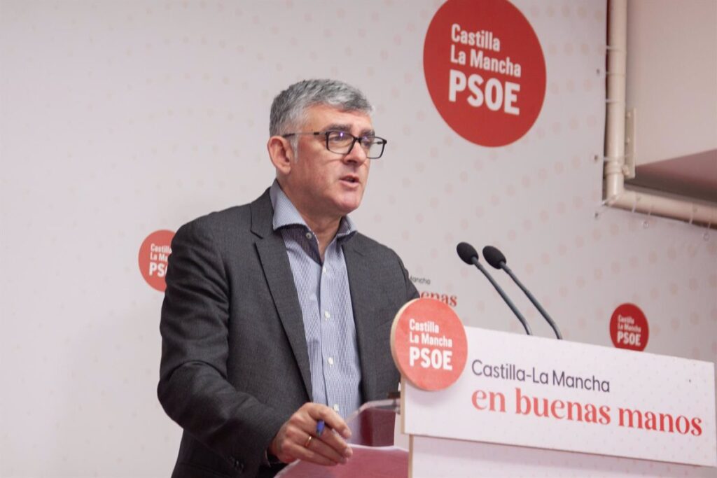 PSOE no entiende que Núñez hable a futuro de recursos ante la DANA cuando "desde el primer momento" se están movilizando