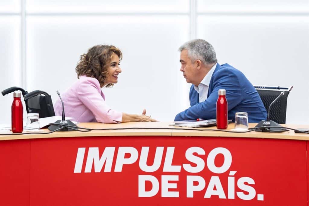 El PSOE plantea un sistema de financiación con el "reconocimiento de singularidades" y contra el 'dumping fiscal'