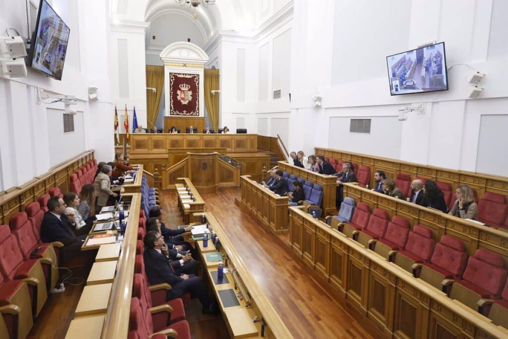 Enmiendas a la totalidad de PP y Vox a presupuestos y debate de la DANA se abordarán en pleno este jueves en las Cortes