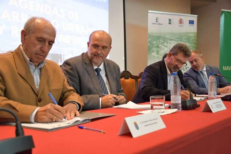 Gobierno C-LM trabaja en una normativa que simplifique los procedimientos urbanísticos en zonas despobladas
