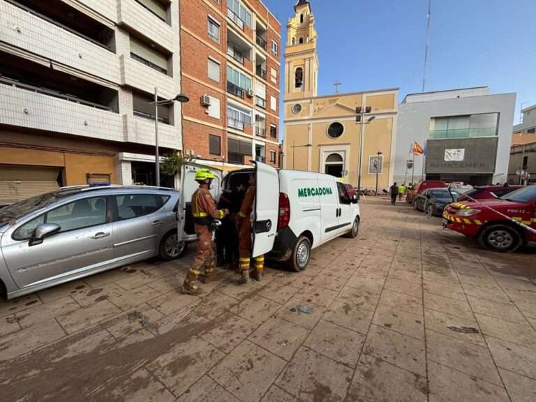 Mercadona ingresa ayudas a 1.000 trabajadores afectados por la DANA