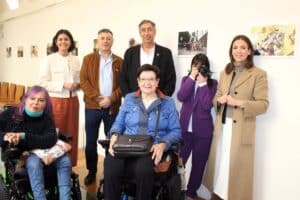 Una exposición en el Museo de la Merced de Ciudad Real reivindica el derecho al ocio de las personas con discapacidad