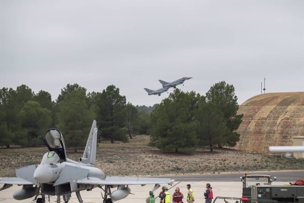 Seis aviones del Ala 14 se suman a la defensa del espacio aéreo europeo en la frontera entre Rumanía y Ucrania