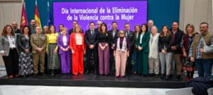 Valverde Insta a la Sociedad y a Líderes Políticos a Comprometerse en la Lucha Contra la Violencia de Género