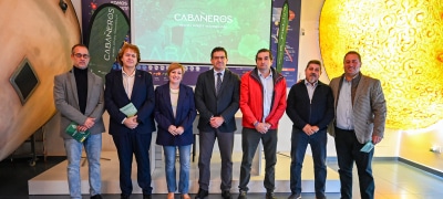 Valverde destaca el respaldo de la Diputación al progreso regional en la presentación de 'Cabañeros en Moto'