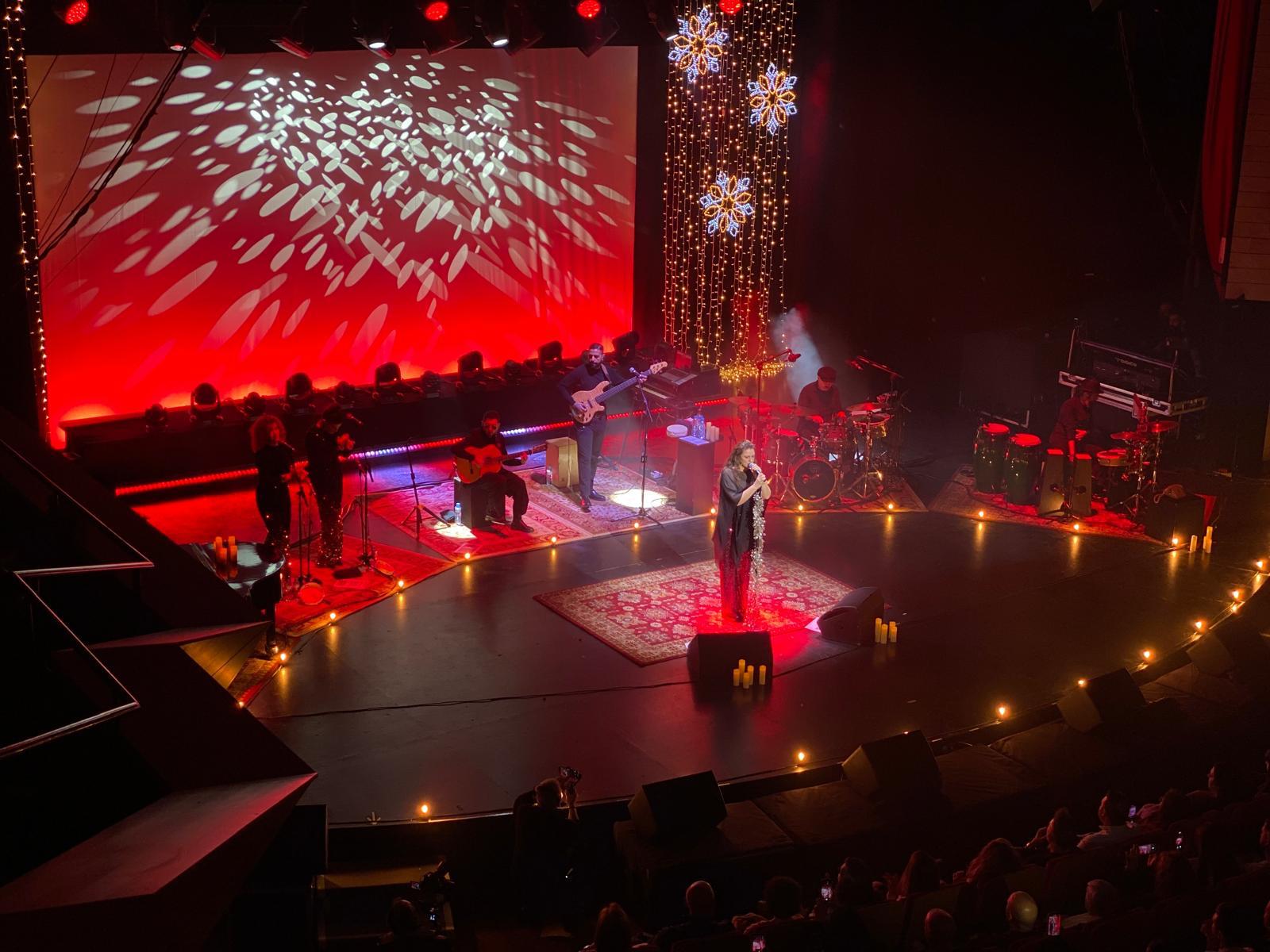 Niña Pastori deslumbra y llena de espíritu navideño el Auditorio de Puertollano con su magistral actuación 2