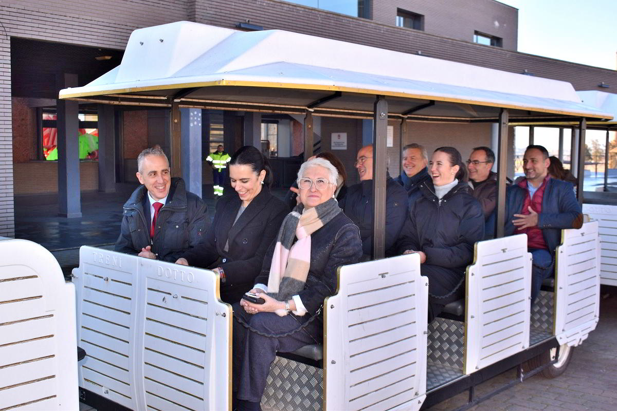 Auge del turismo ferroviario: el tren turístico aumenta sus rutas urbanas por el creciente interés de los viajeros 5