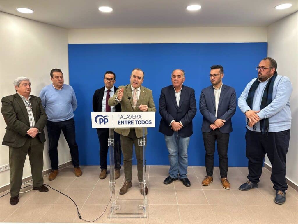 Alcaldes toledanos del PP se unen para reclamar la gratuidad de la R5 ante las obras de soterramiento de la A5