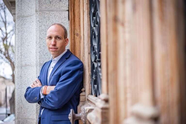 Arias (Vox) desvincula a Marín y a su partido de la polémica de Vito Quiles en Toledo: "Vox no tiene nada que ver"