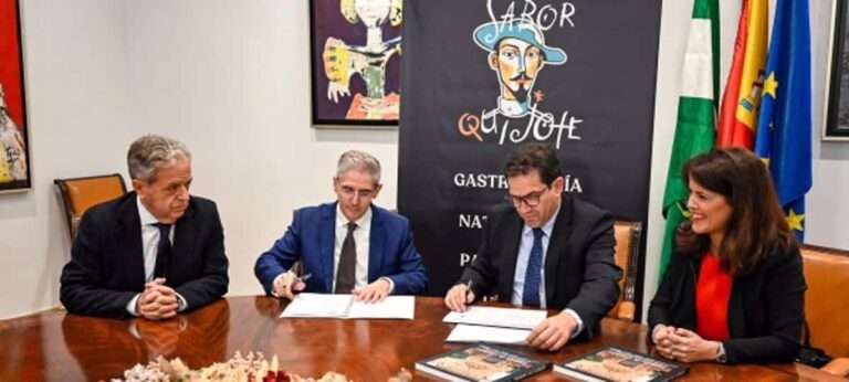 Diputación y ayuntamientos de Ciudad Real podrán utilizar el Palacio de Congresos de Córdoba "en condiciones ventajosas"