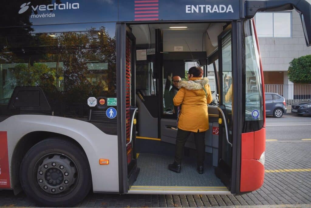 Facua se hace eco de la subida de un 12,5% de las tarifas de autobús en Guadalajara