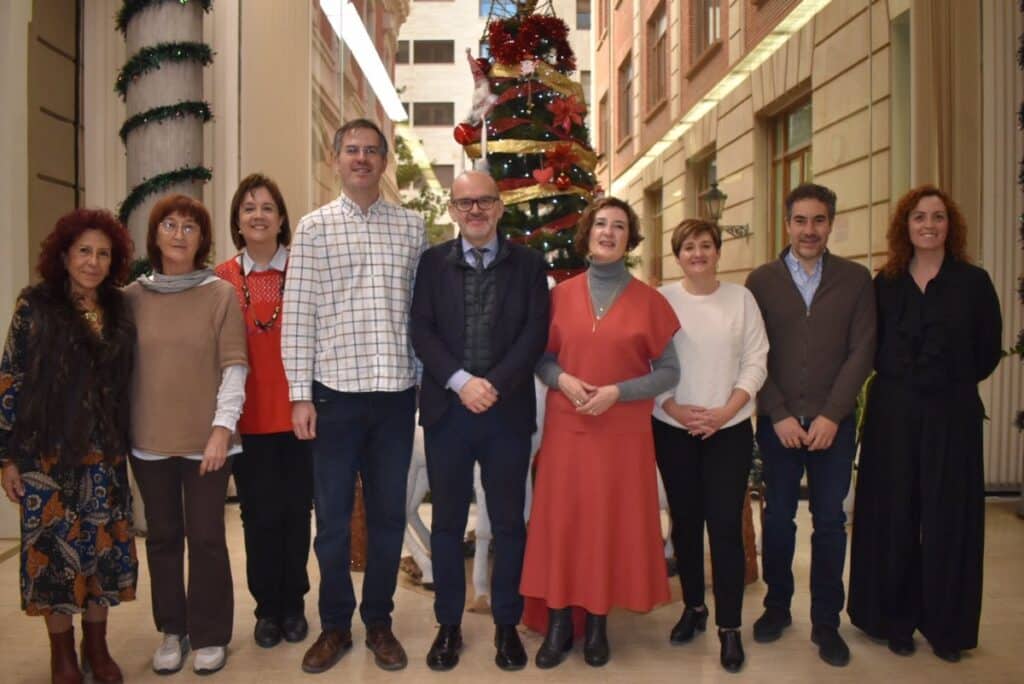 La I Jornada de Investigación en Ciencias de la Salud 'Juan Carlos Izpisúa Belmonte' reúne a cien sanitarios en Albacete