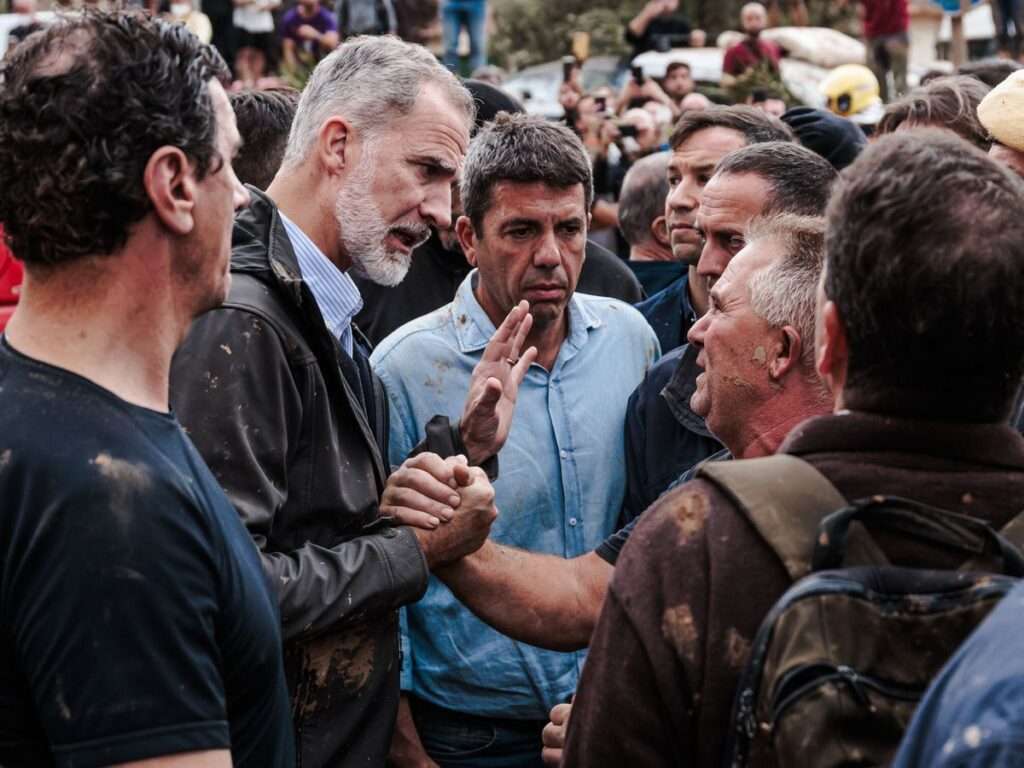 Todo Sobre la Retransmisión del Mensaje Navideño del Rey Felipe VI: Horario y Cadenas para Verlo en Vivo 9