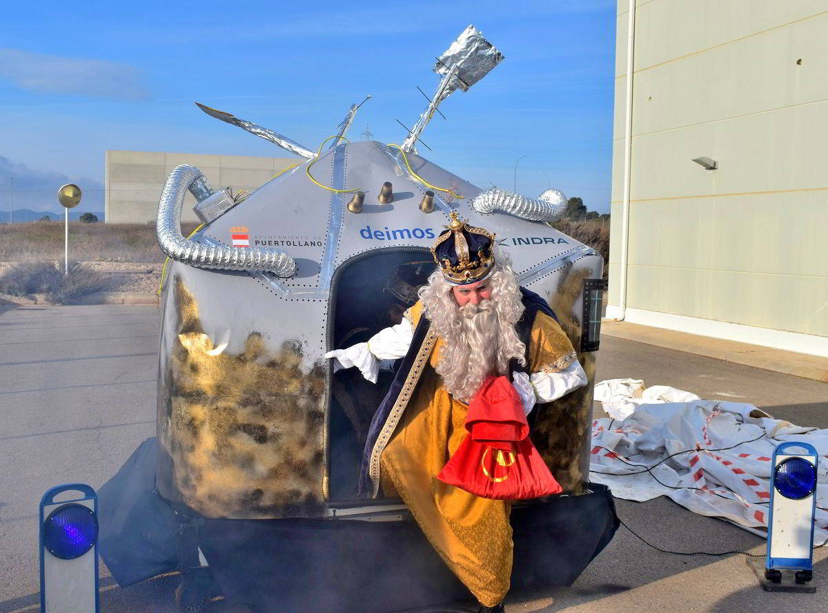 Llegada mágica de los Reyes Magos a Puertollano: Una nave de 'Deimos' trae esperanza e ilusión 1