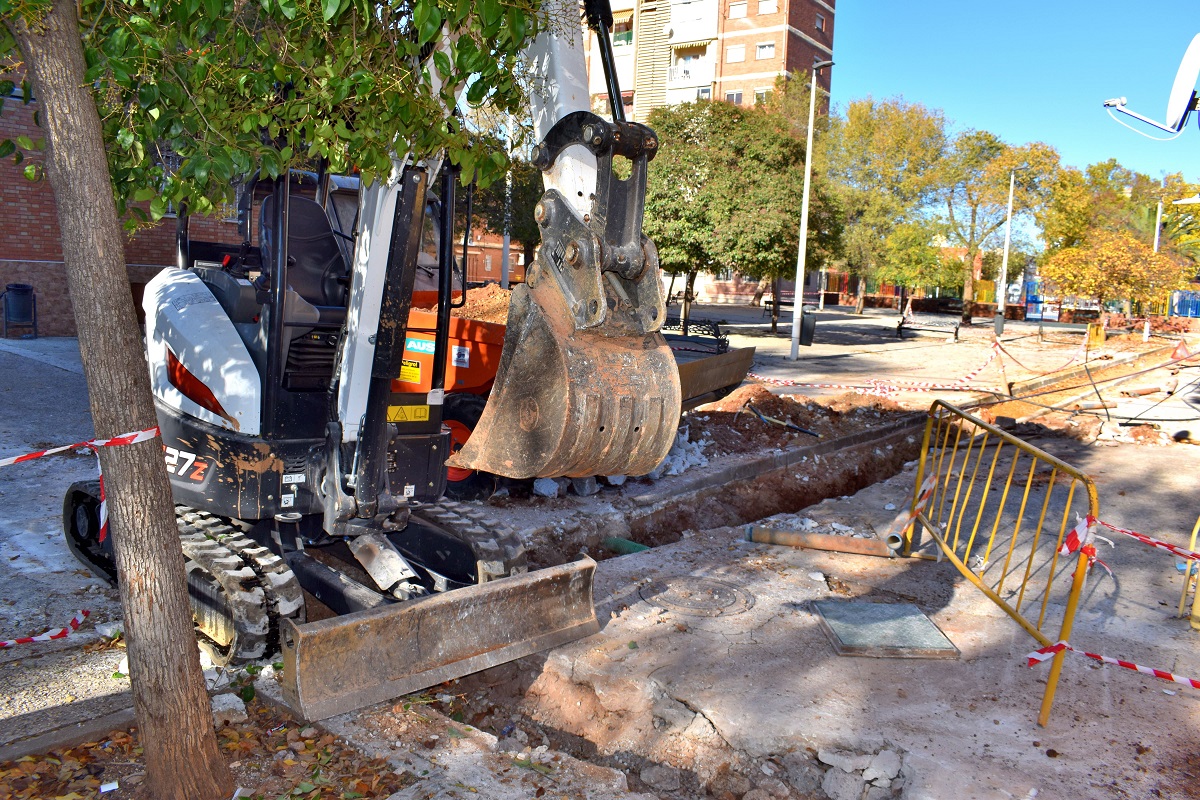 Renovación de la Red Hídrica en Plaza Almagro Eleva la Calidad del Suministro de Agua en la Barriada Fraternidad 2