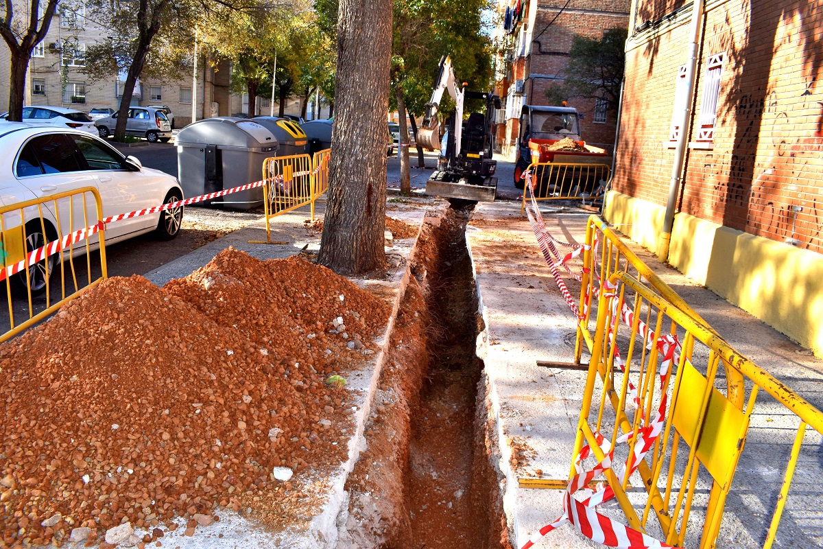 Renovación de la Red Hídrica en Plaza Almagro Eleva la Calidad del Suministro de Agua en la Barriada Fraternidad 1