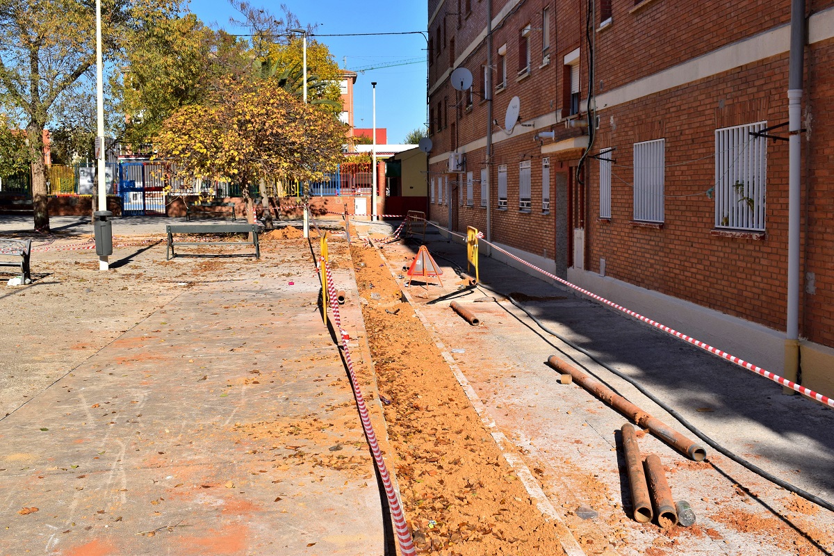 Renovación de la Red Hídrica en Plaza Almagro Eleva la Calidad del Suministro de Agua en la Barriada Fraternidad 3