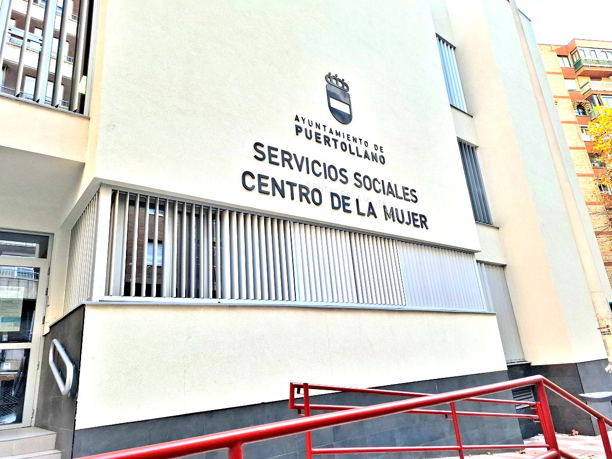 Gran Capitán Destaca los Servicios Sociales y el Centro de la Mujer con Nueva Señalización 1