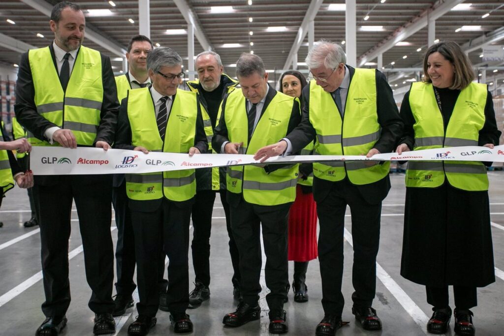 VÍDEO: Plataforma de Alcampo Illescas lleva alimentos a toda España, creará 100 empleos y moverá 100 millones de cajas